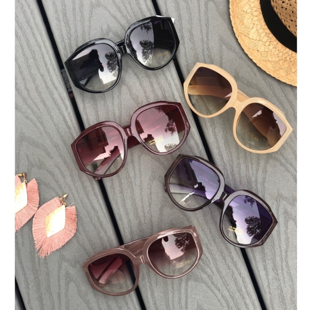 Super Fun and Trendy  Oversized Sunglasses | NEW |